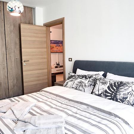 Rusty Sands Apt Spa N Pools Beach Resort Năvodari Eksteriør billede