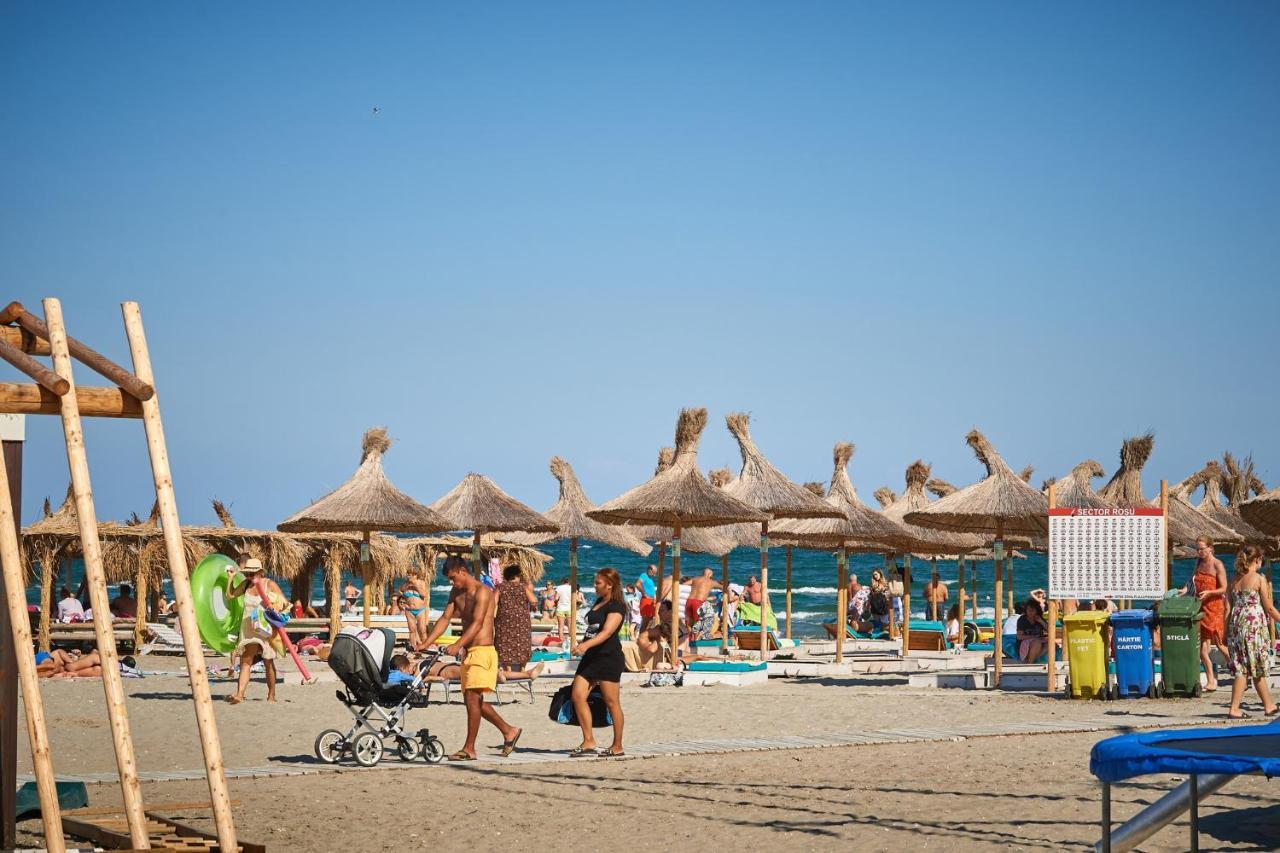 Rusty Sands Apt Spa N Pools Beach Resort Năvodari Eksteriør billede
