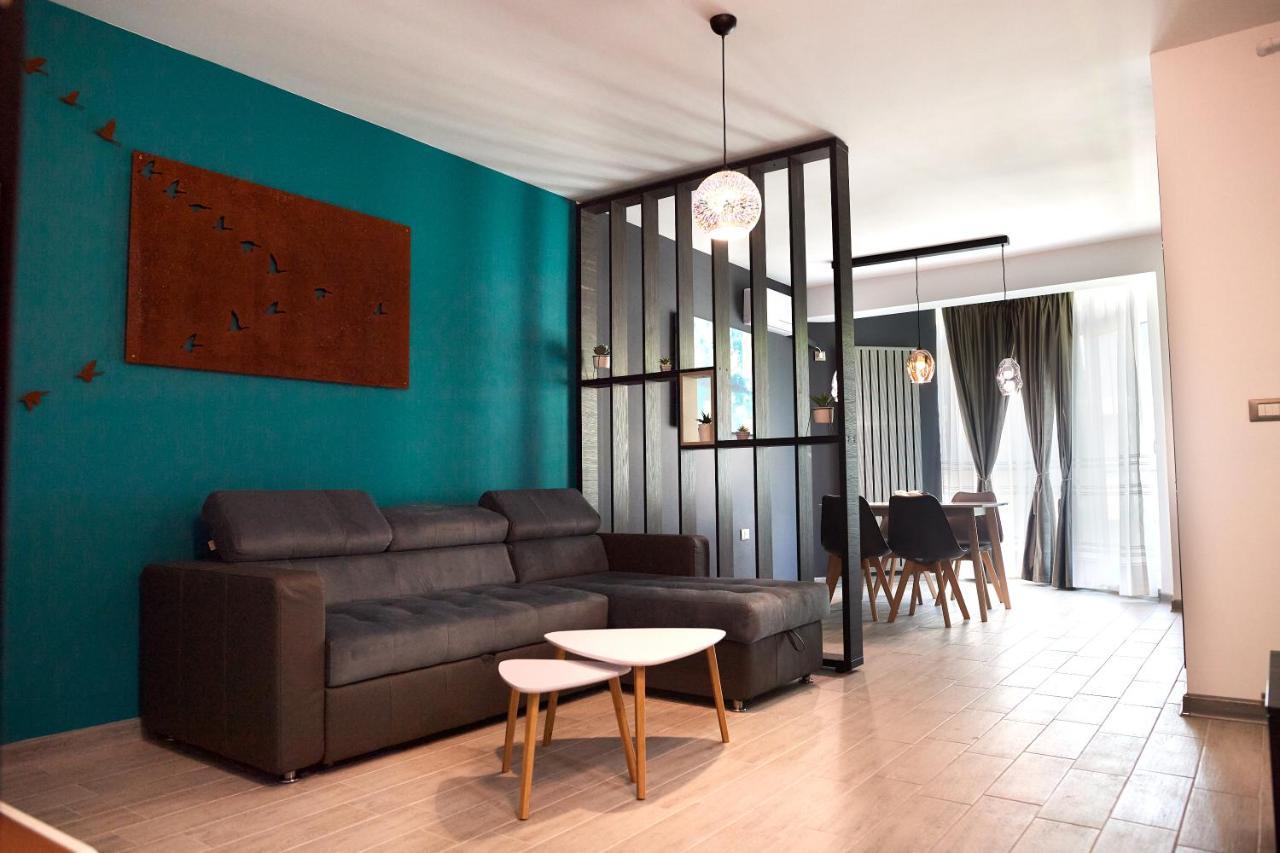 Rusty Sands Apt Spa N Pools Beach Resort Năvodari Eksteriør billede