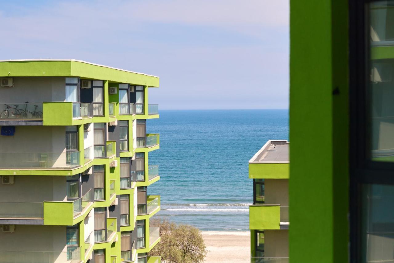 Rusty Sands Apt Spa N Pools Beach Resort Năvodari Eksteriør billede